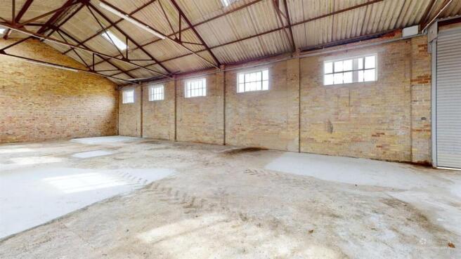 Tractor-Shed-Court-Farm-Church-Street-Photo-4-Defu