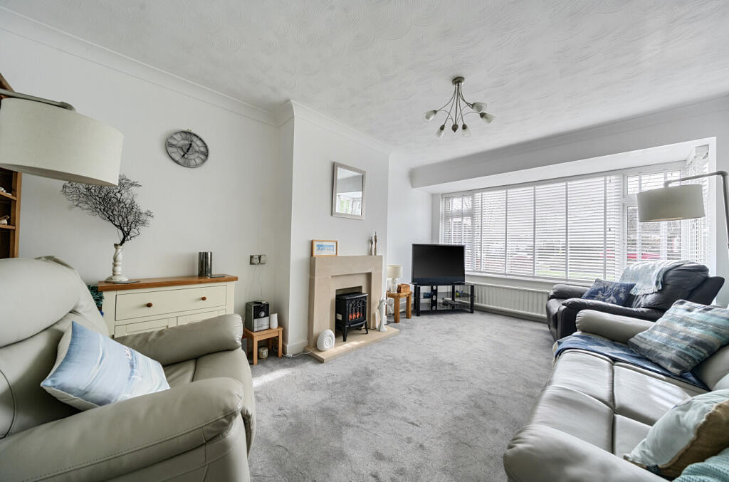 Cardigan Close, Lawn, Swindon, SN3 - View 2