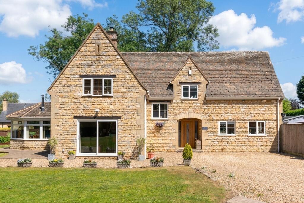 Main image of property: Spinney Lane, Stretton, LE15