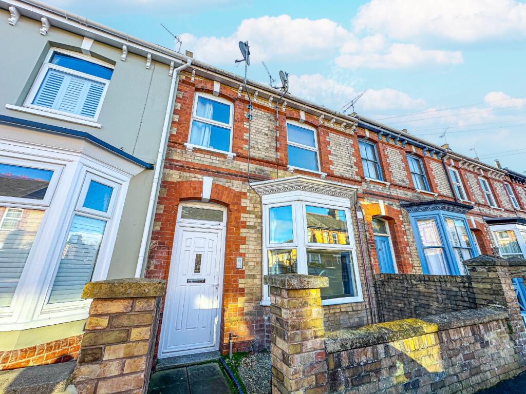 Main image of property: Greenway Avenue, Taunton, Somerset - NO CHAIN!