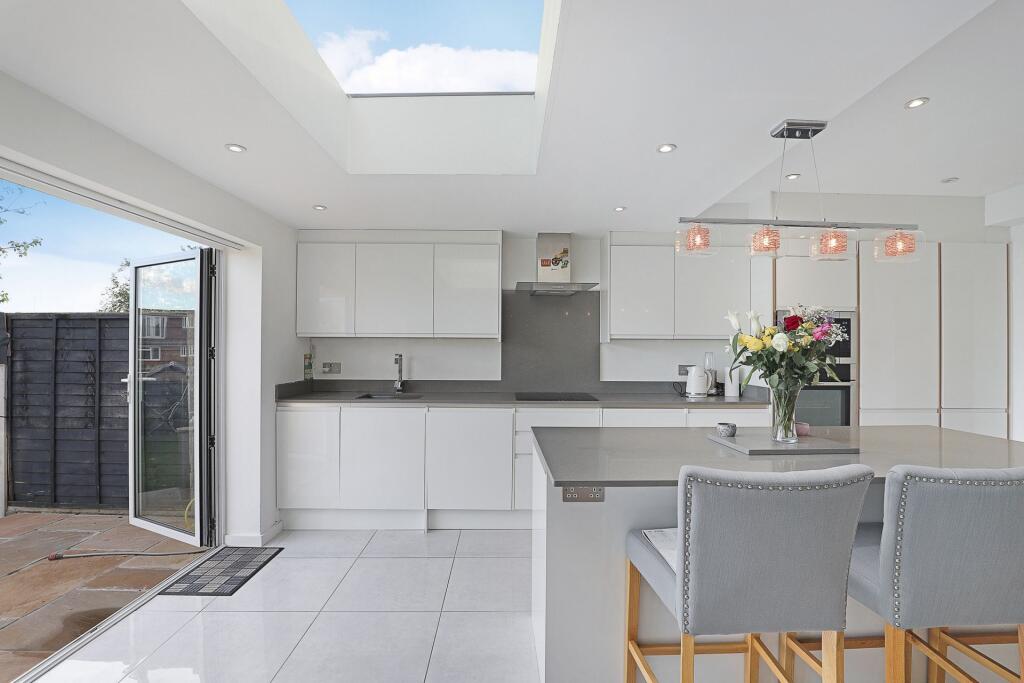 House in Ilford - View 4