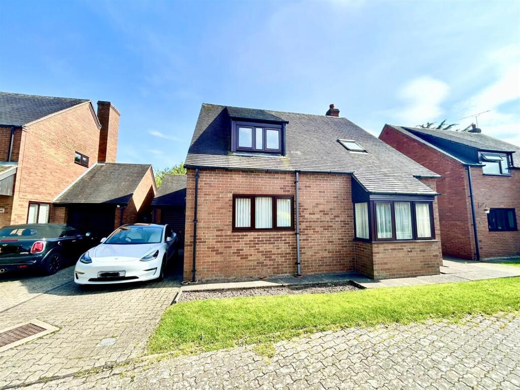 Main image of property: CARTER GROVE, HEREFORD