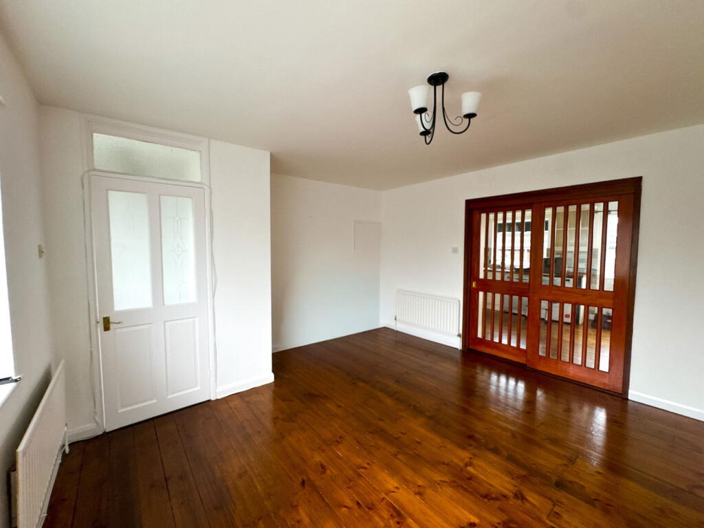 Main Street South Seghill photo 3