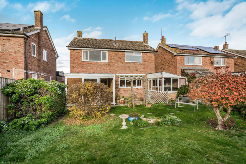 3 bed detached - Oxford Lane, Grove, Wantage, OX12 image 4