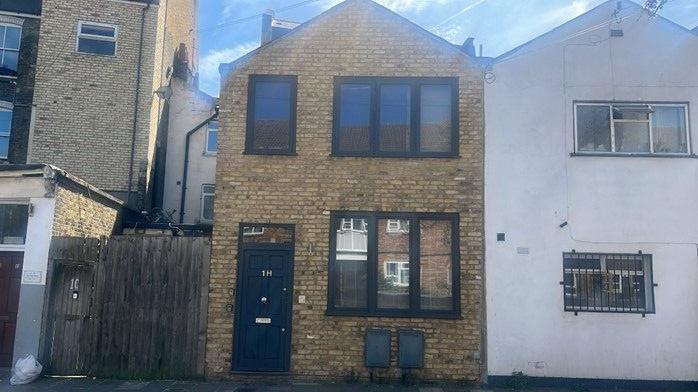 Main image of property: New Park Road, London