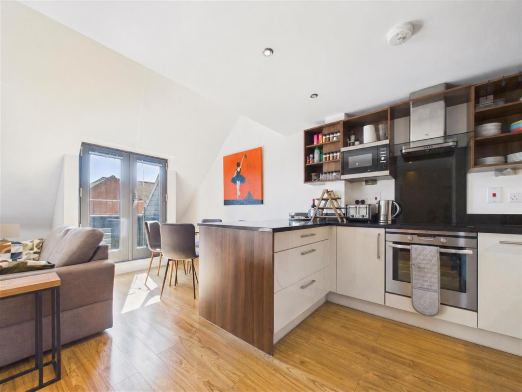 Main image of property: Coopers Yard, Hitchin