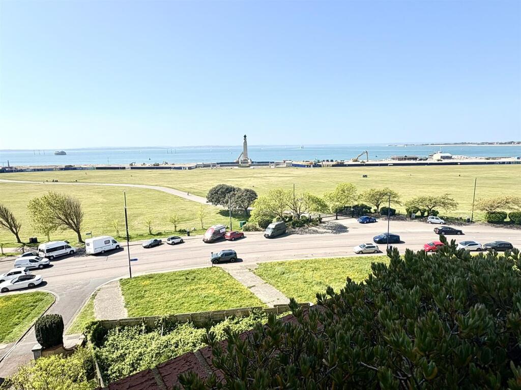 Clarence Parade, Southsea photo 2