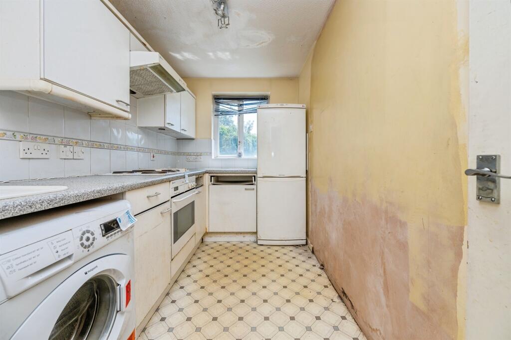 Salstar Close, Birmingham photo 2