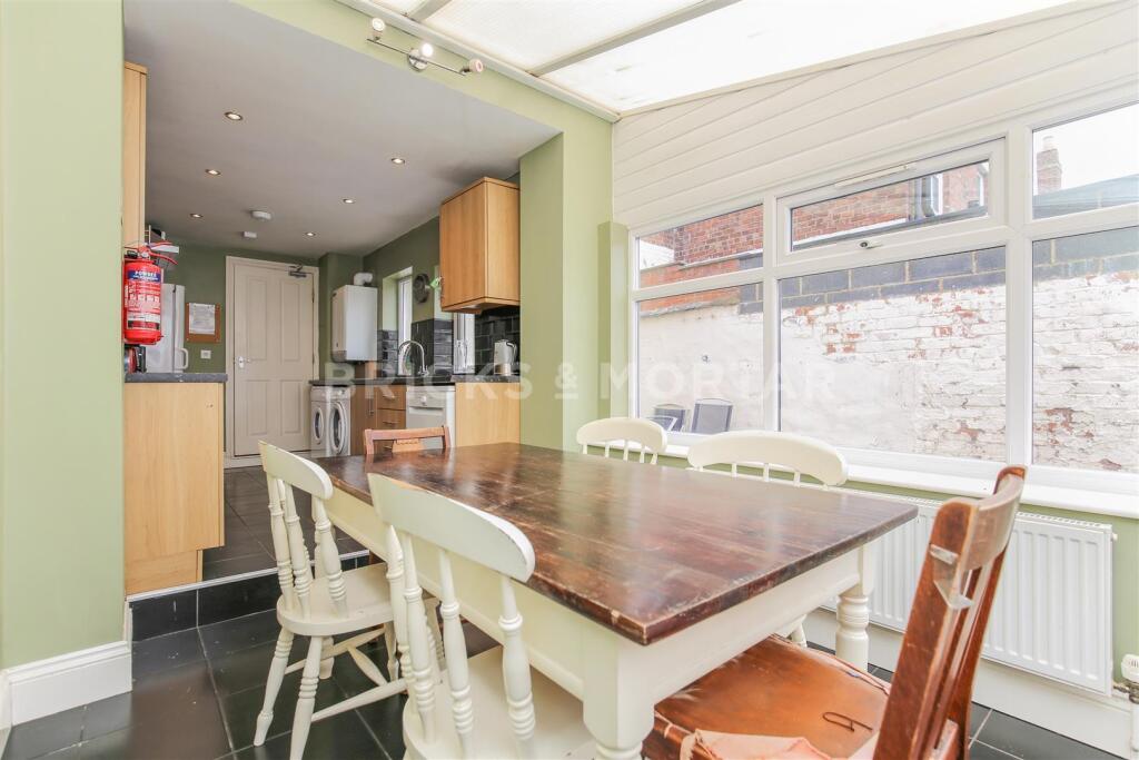House in Newcastle upon Tyne - View 2