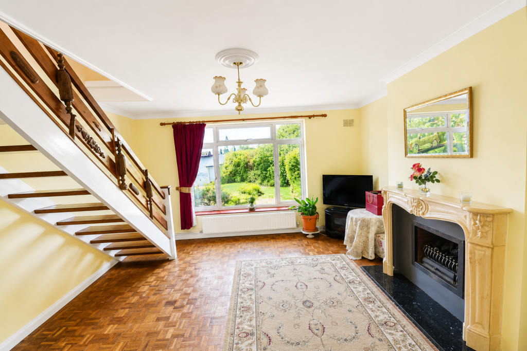 Hillside Way, Welwyn, AL6 photo 5