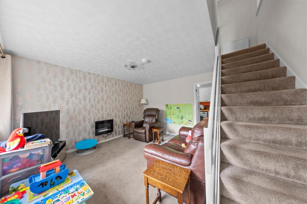 House in Warrington, Callands, Burtonwood and Westbrook - View 4