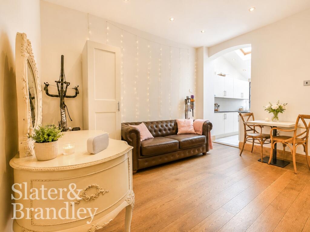 Castle Boulevard, Nottingham, NG7 - View 2