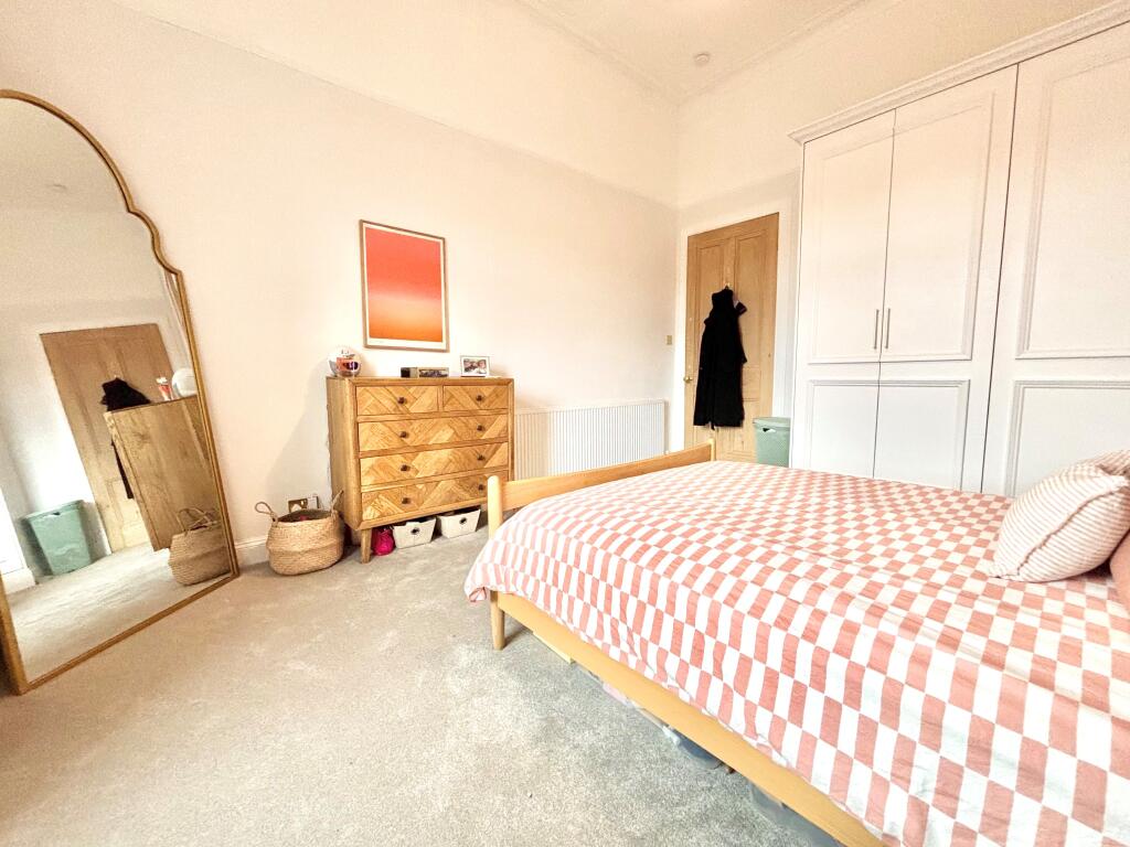 Apartment in Glasgow - More