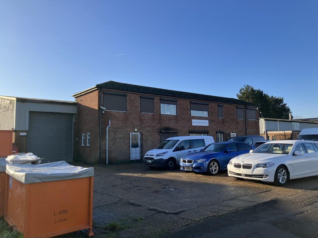 Main image of property: 10-12 Commercial Road, March, Cambridgeshire, PE15 8QP