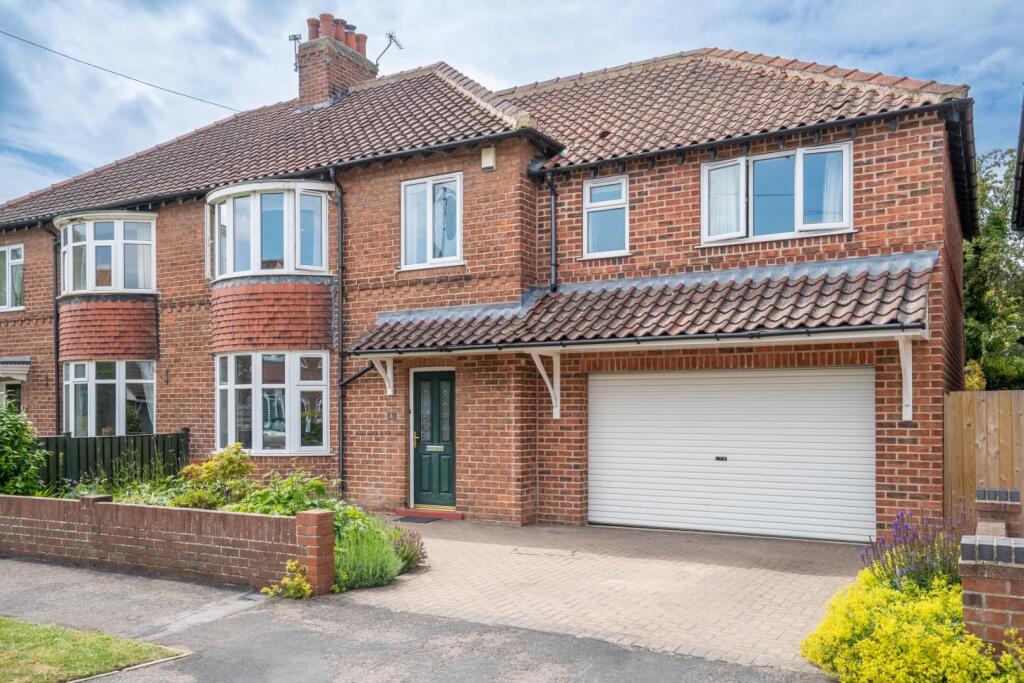 Main image of property: Temple Road, Bishopthorpe, York