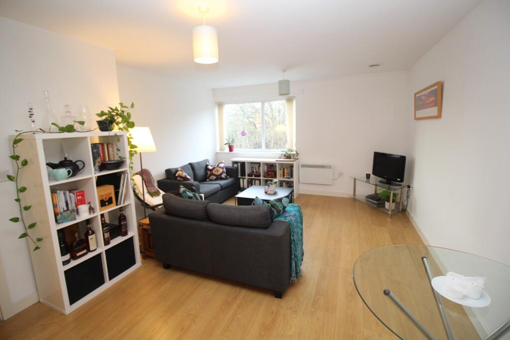 Main image of property: Lexington Court, 56 Broadway, Salford, Greater Manchester, M50