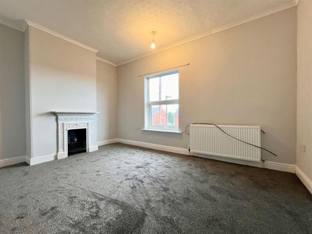 House in Sheffield - View 4