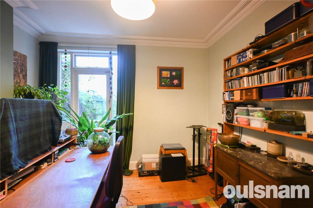 House in Sandwell, West Midlands - View 5