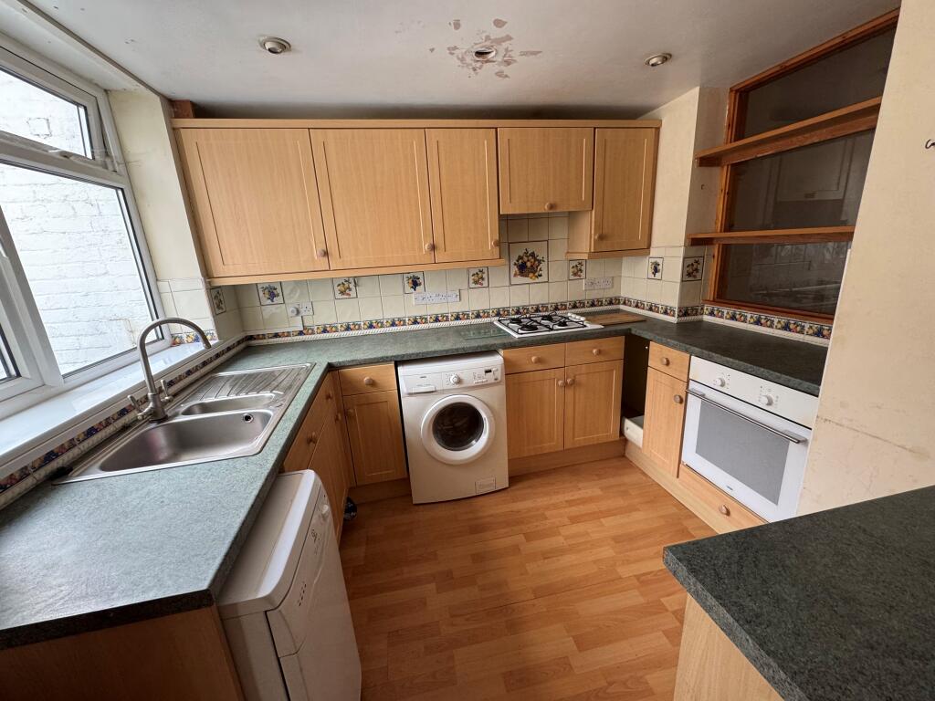 Greenbrook Terrace, Taunton, Somerset photo 4
