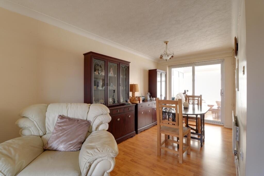 House in South Kesteven, Colsterworth - More
