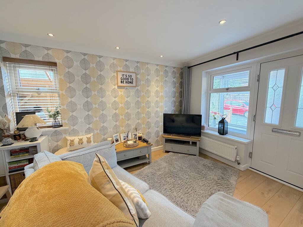 House in Wolverhampton, West Midlands - View 4