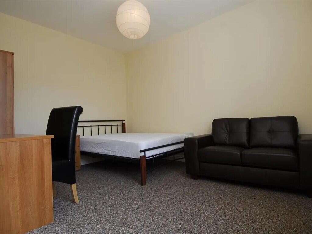 Main image of property: 49 North Street
