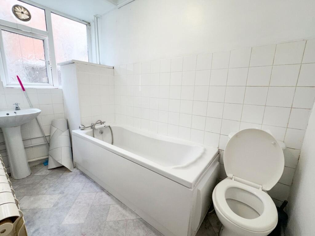 Apartment in Nottingham, Long Eaton - View 5