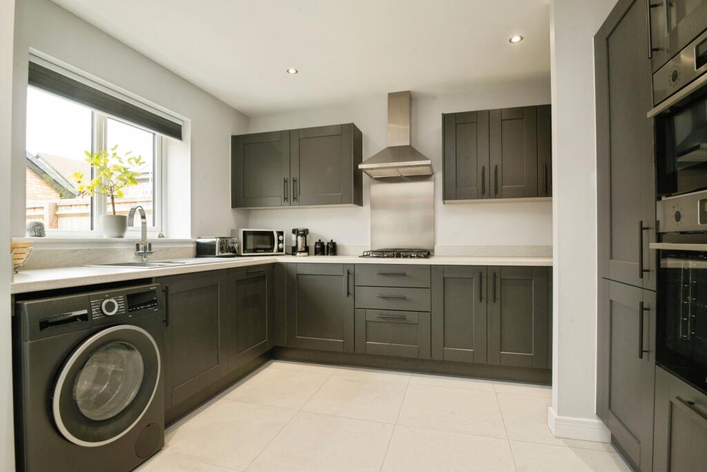 House in Newport, Llanwern - View 3