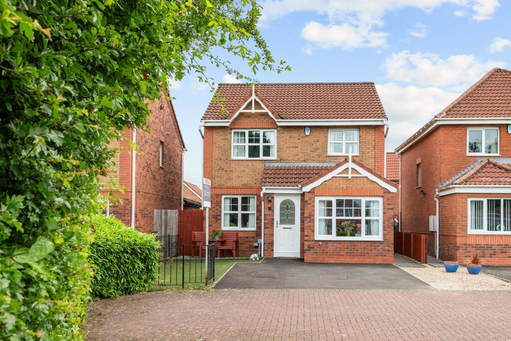 Main image of property: 17 Kersehill Circle, Falkirk, Falkirk FK2 9GG