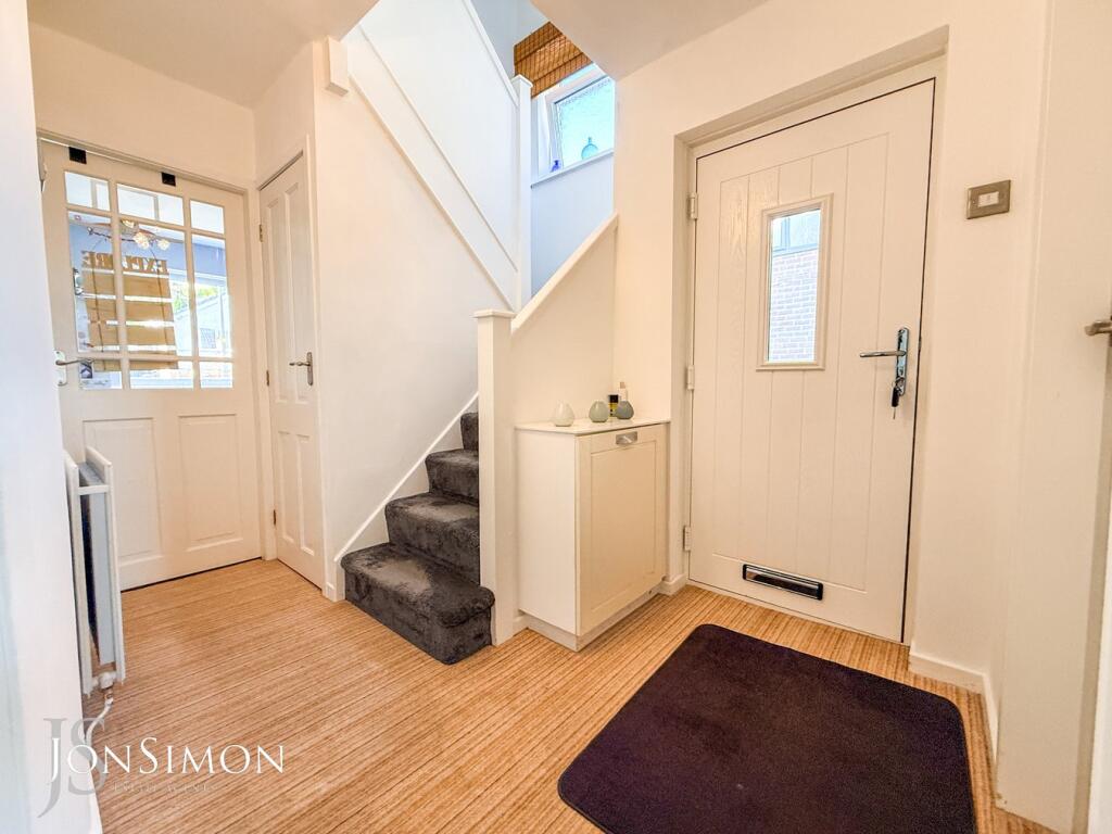 Carrwood Hey, Ramsbottom, Bury, BL0 photo 3