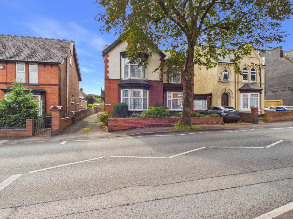 Main image of property: Sedgley Road West, Tipton, West Midlands, DY4
