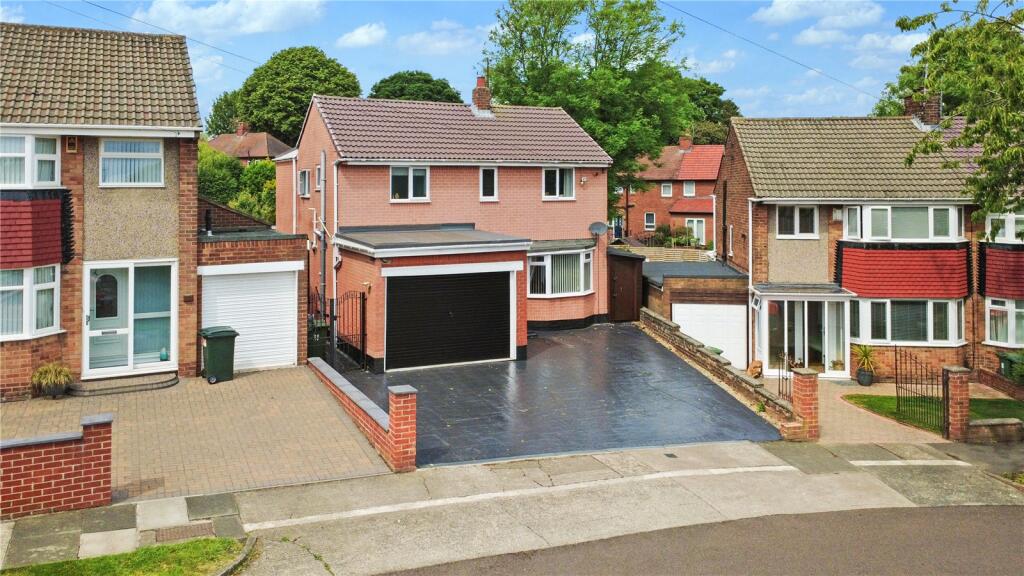 Main image of property: Oval Park View, Gateshead, NE10