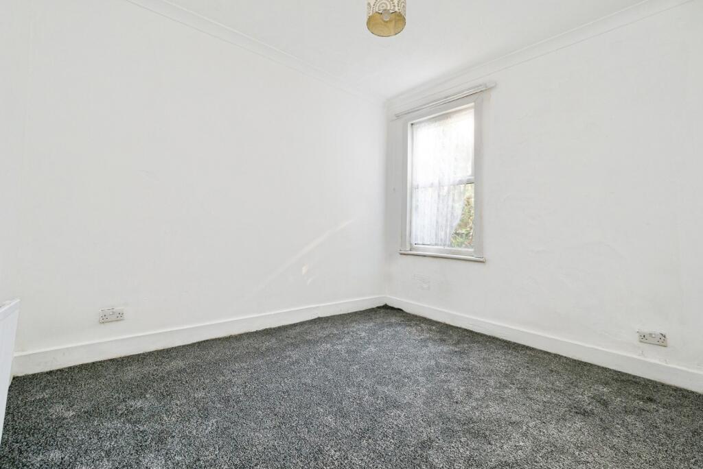 Apartment in London, Upton Park - View 4
