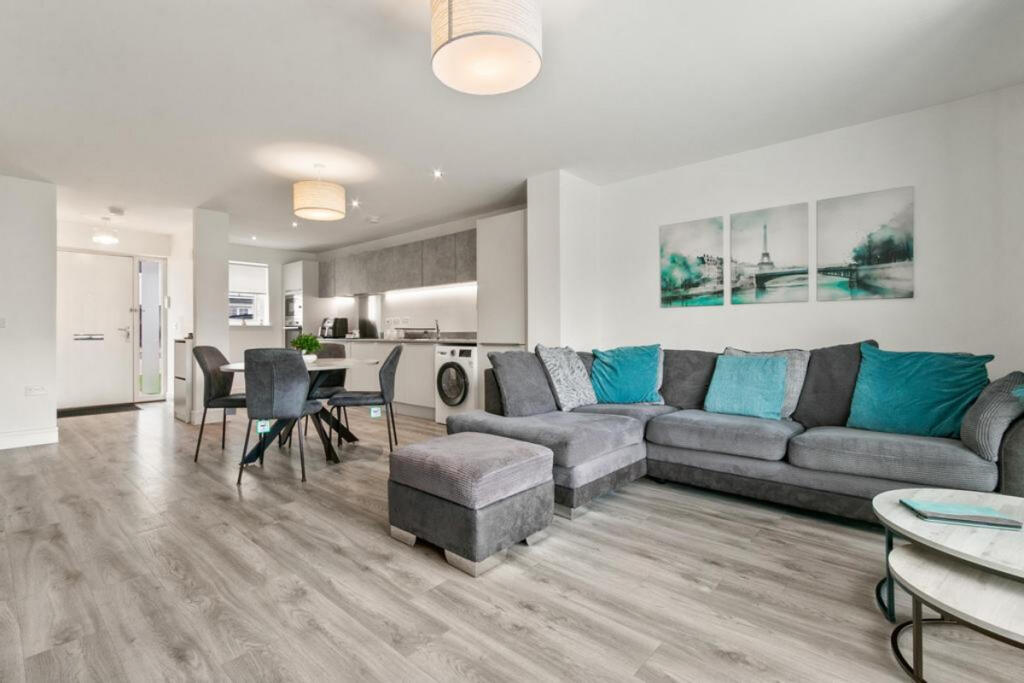 House in Glasgow - View 5