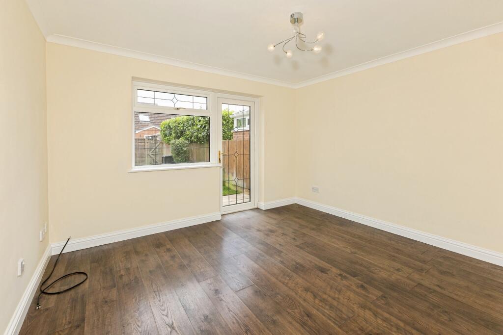 House in Thatcham, West Berkshire - View 6