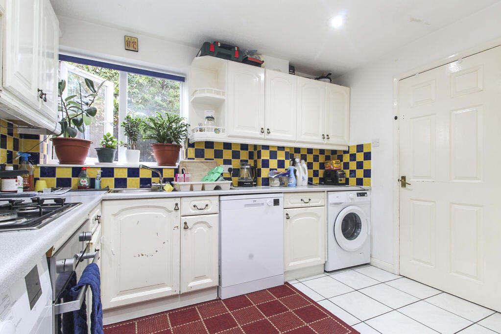 House in Milton Keynes - View 4