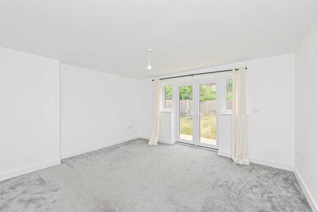 House in North Warwickshire, Dordon - View 2