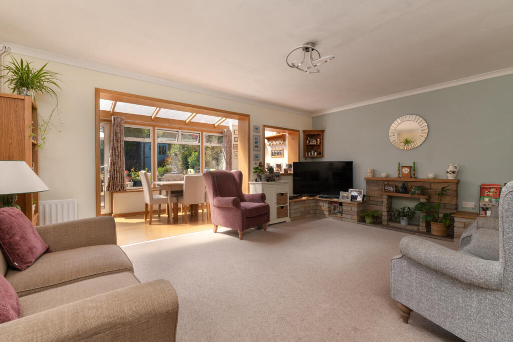 Millfields, Sawbridgeworth, Hertfordshire, CM21 photo 4