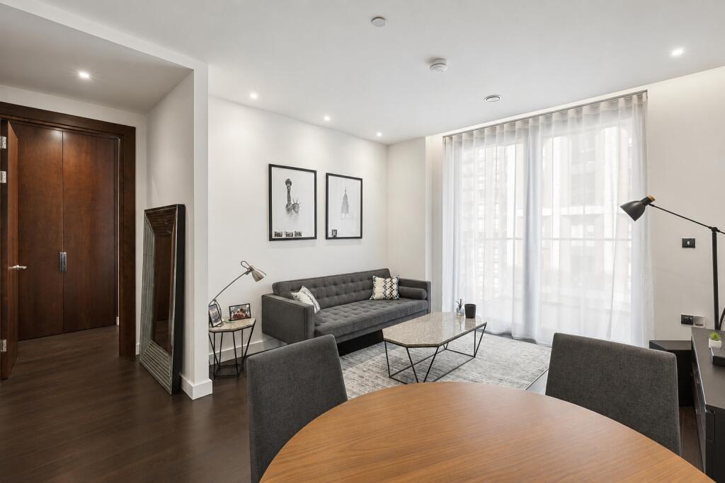 Apartment in London - View 3