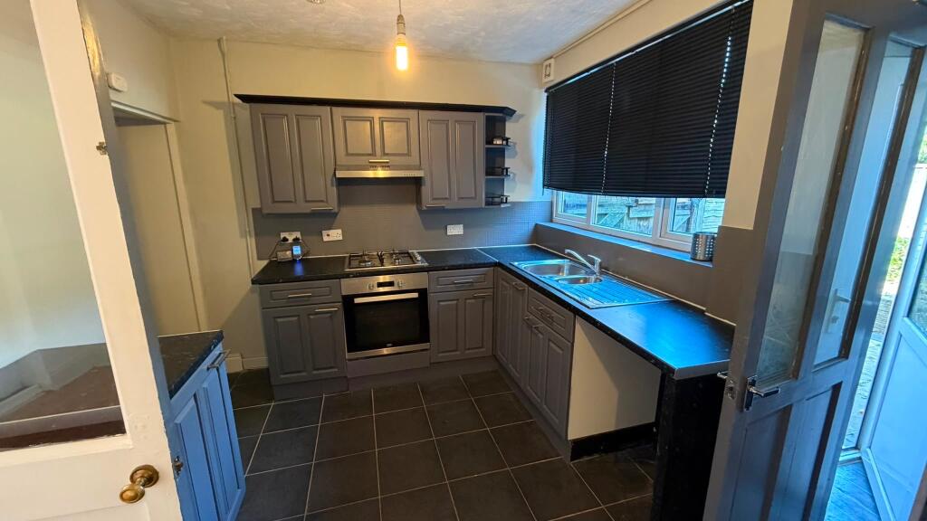 House in Walsall - View 3
