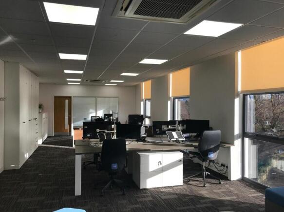 Office2.jpg