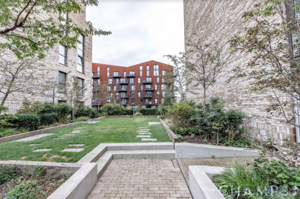 Apartment in London, New Cross Gate - View 2