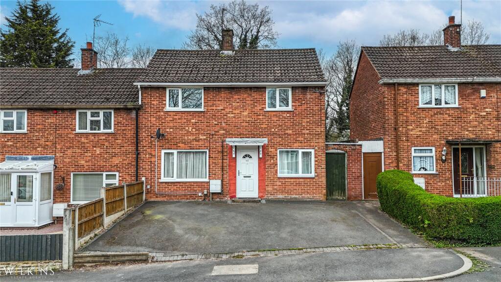 Main image of property: Ashwood Road, Nuneaton, Warwickshire, CV10