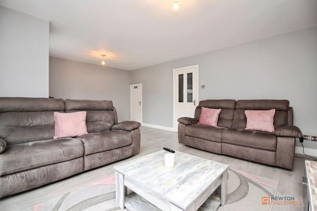 House in Leicester - More