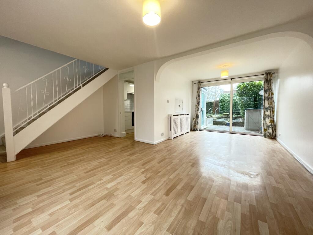 Main image of property: Lonsdale, HEMEL HEMPSTEAD