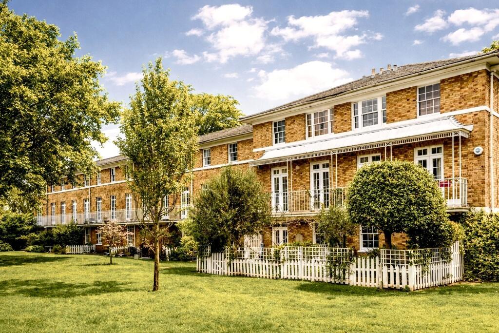 Main image of property: Langford Green, London