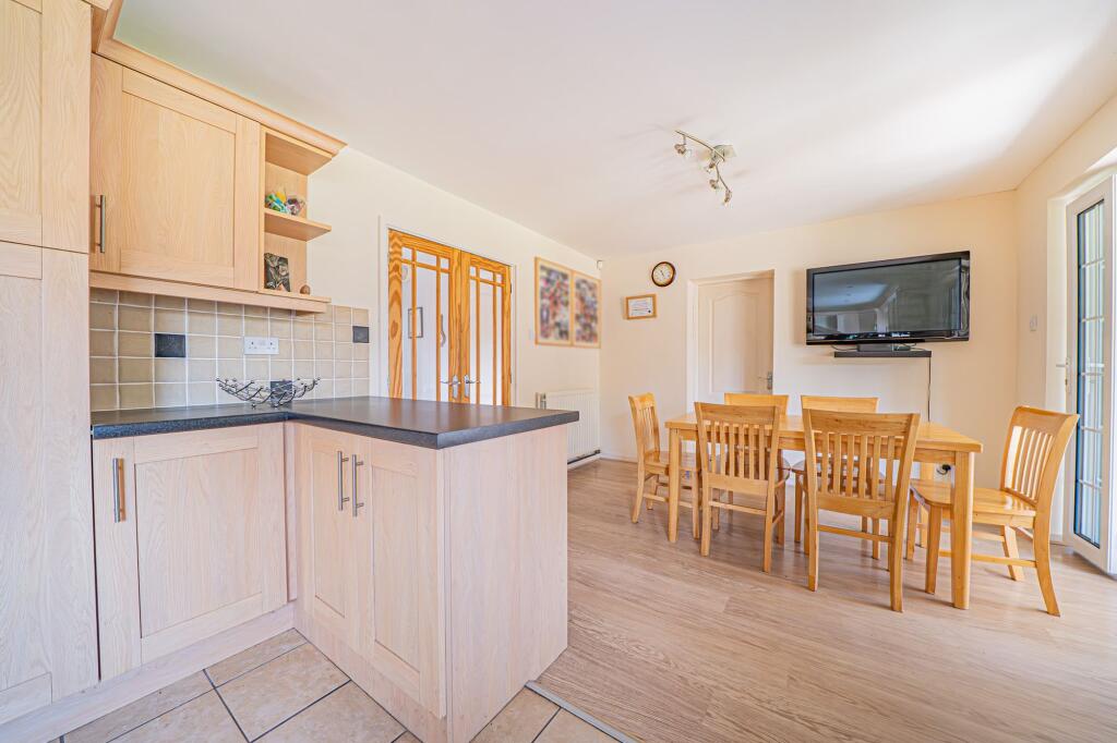 House in Solihull, West Midlands - View 4