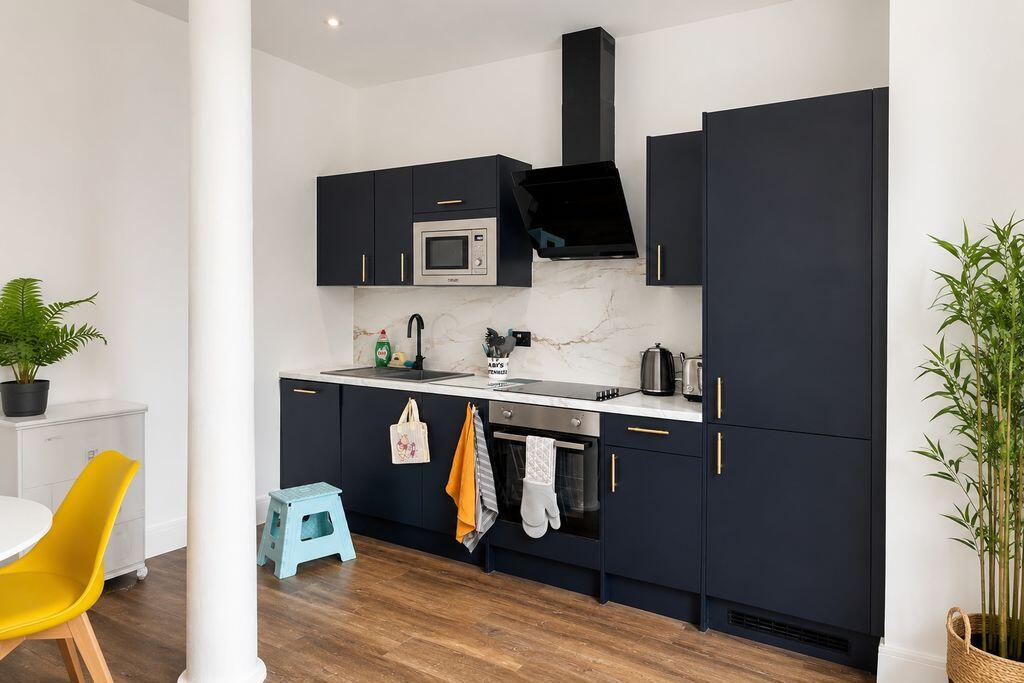 Main image of property: 19 St Michaels Road, Northampton