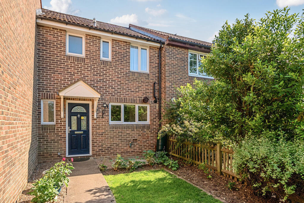 Main image of property: Meadows Leigh Close, Weybridge, KT13