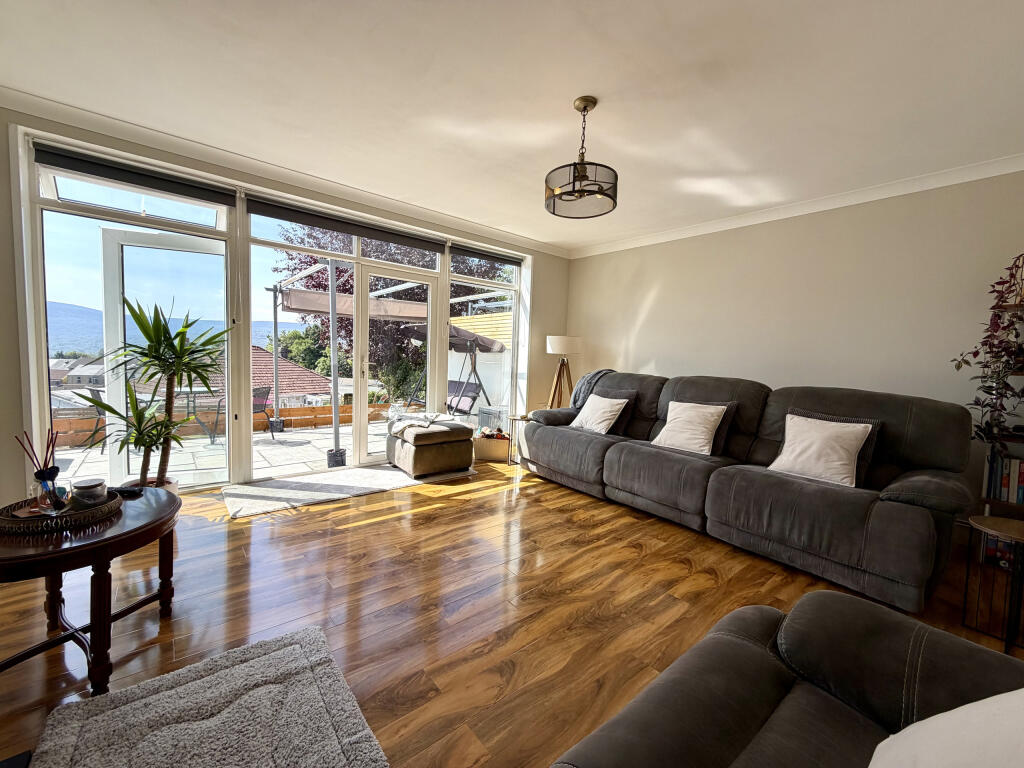 House in Cardiff - More